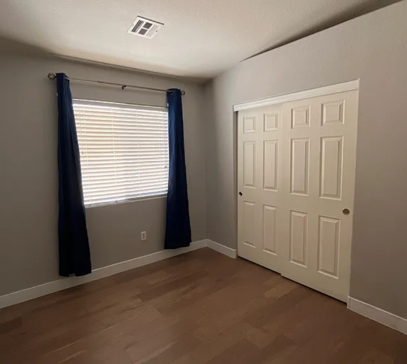 3553 Saint Nazaire Ave - Photo 6 of 16