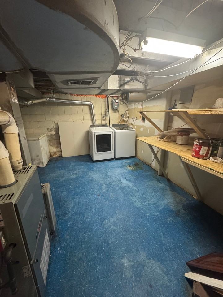 320 Massachusetts Ave - Photo 2 of 6