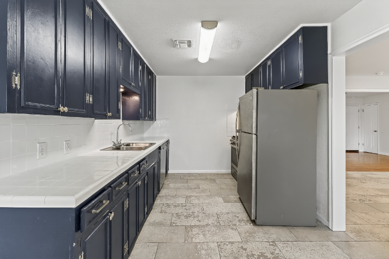 4634 Weir Dr - Photo 6 of 23