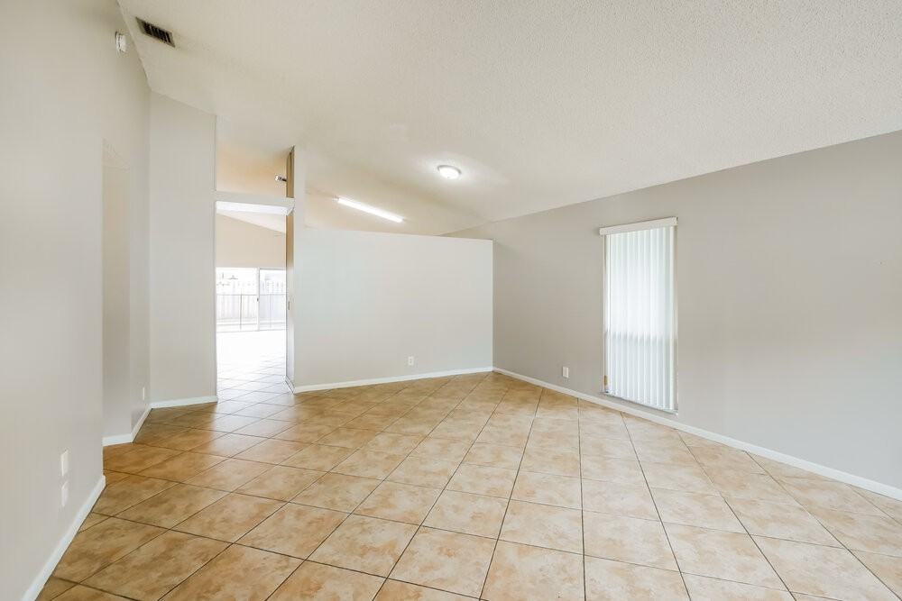 6642 Nw 42nd Ave - Photo 3 of 16