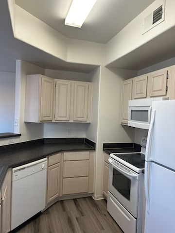 13700 N Fountain Hills Blvd #156 - Photo 4 of 9