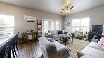 featured image of 602 S Dubuque St