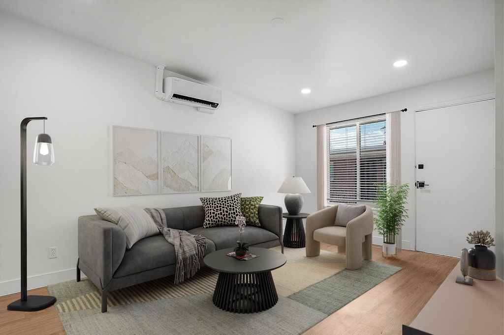 1872 South 200 East #4 - Photo 5 of 6