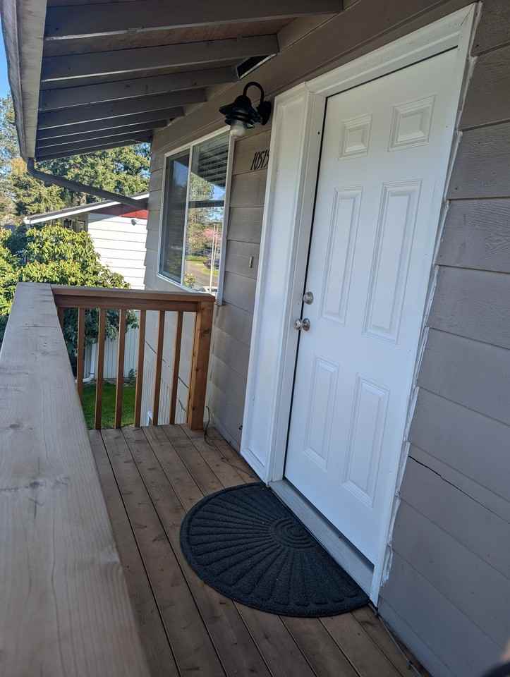 10515 Ne 8th St #10515 - Photo 2 of 14