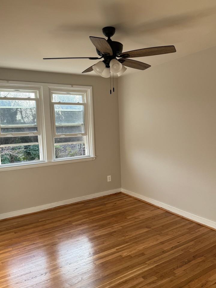 4415 Old Frederick Rd - Photo 3 of 17