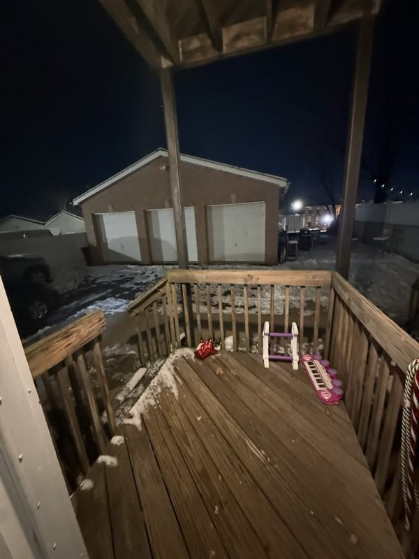 293 E 29th St #1 - Photo 6 of 6