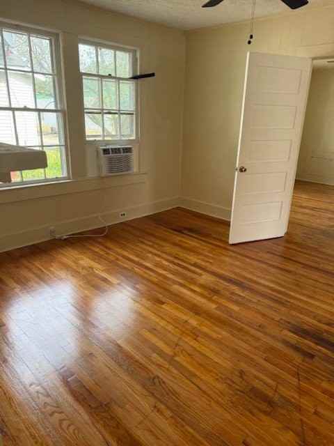 128 Main St - Photo 6 of 8