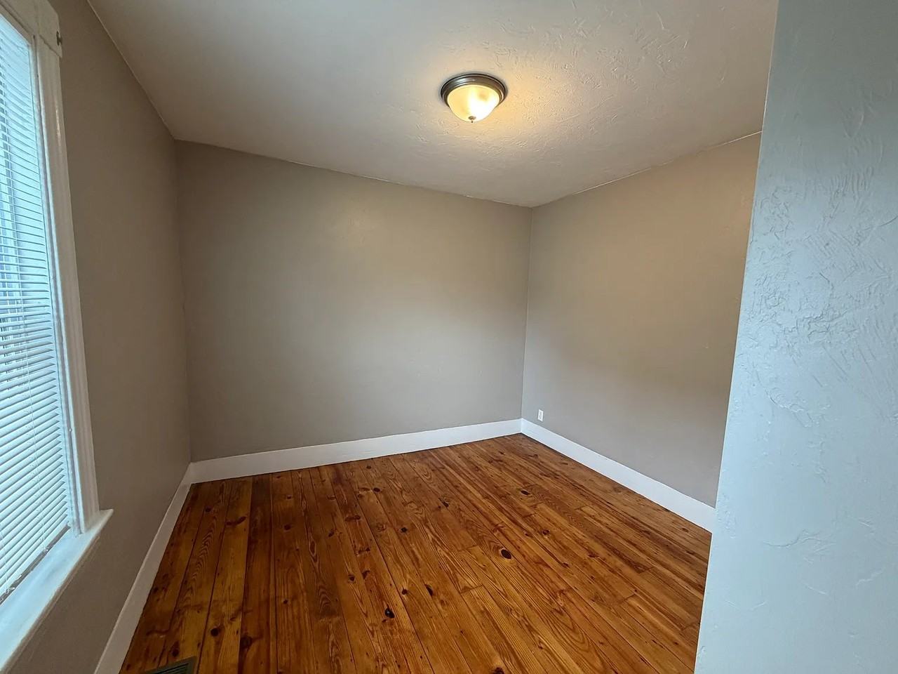 10 Acton St #1 - Photo 5 of 6