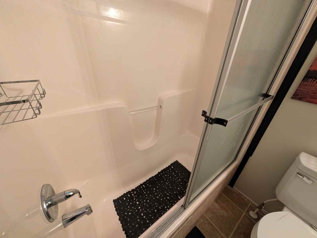 438 Dickson Rd - Photo 2 of 5
