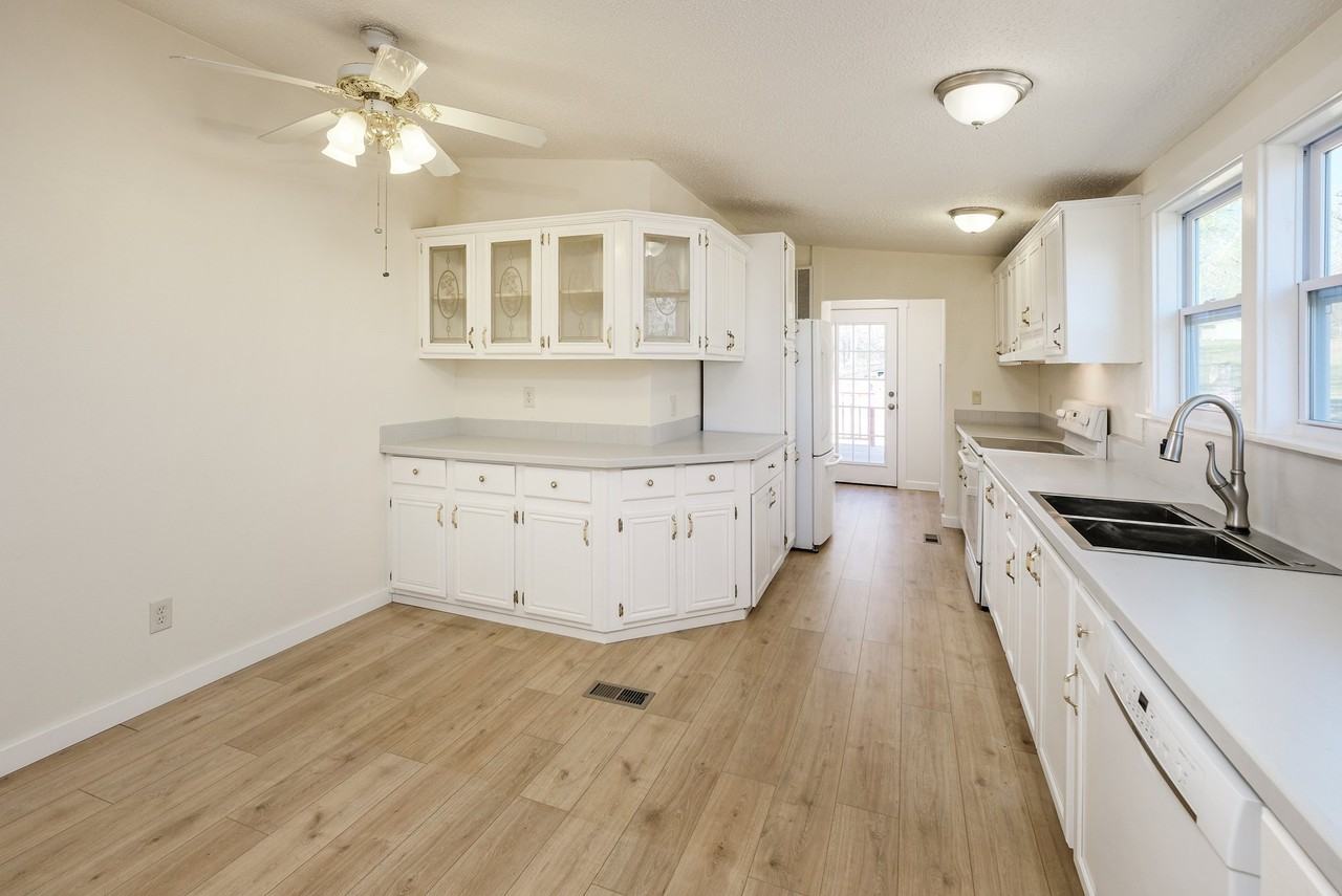 3444 Mount Lebanon Rd - Photo 2 of 5