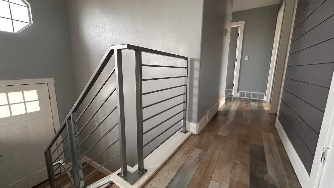 1611 Wn - Photo 2 of 20