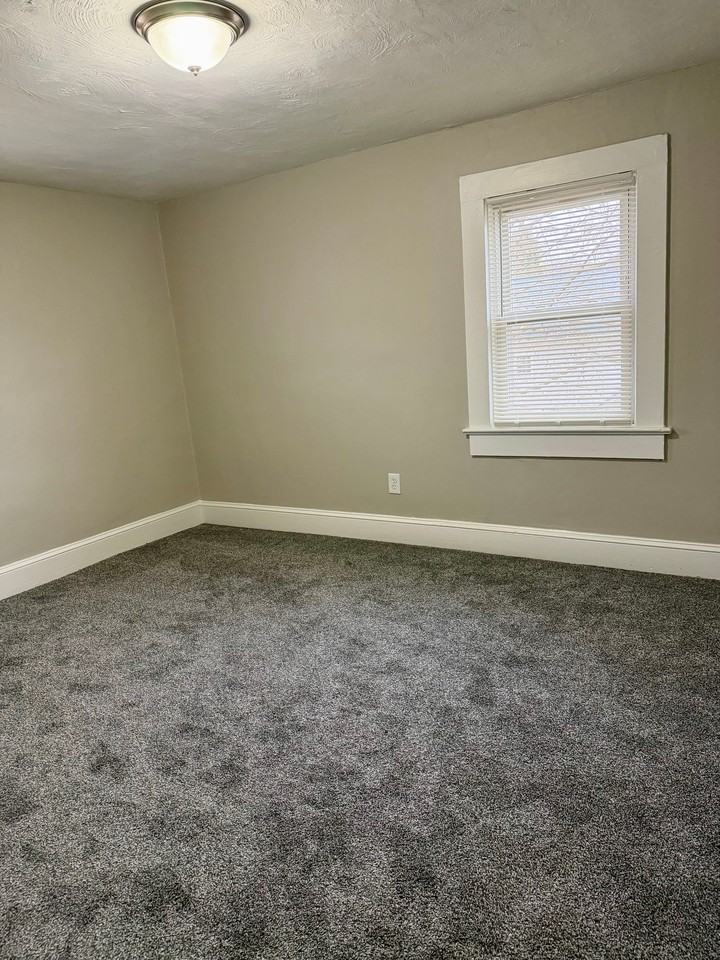 1709 Mcdonough Ave #1709 - Photo 4 of 5