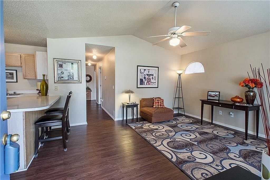 3166 W Anne St - Photo 3 of 12
