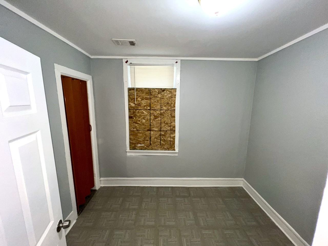 6755 S Throop St - Photo 7 of 18