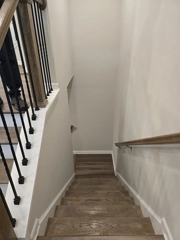 256 Commons Ave - Photo 4 of 20