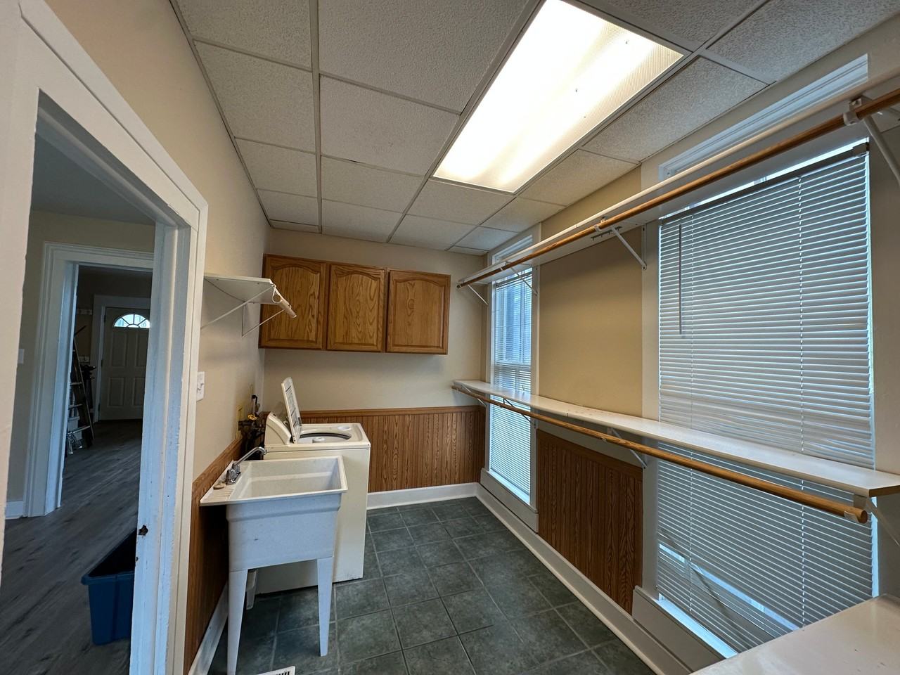 711 Napoleon St #711 - Photo 6 of 16