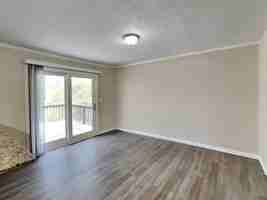 featured image of 550 Transit Cir