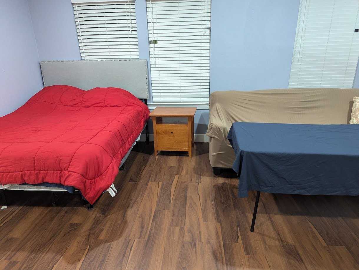 7830 Sw 97th Ave #B - Photo 4 of 14