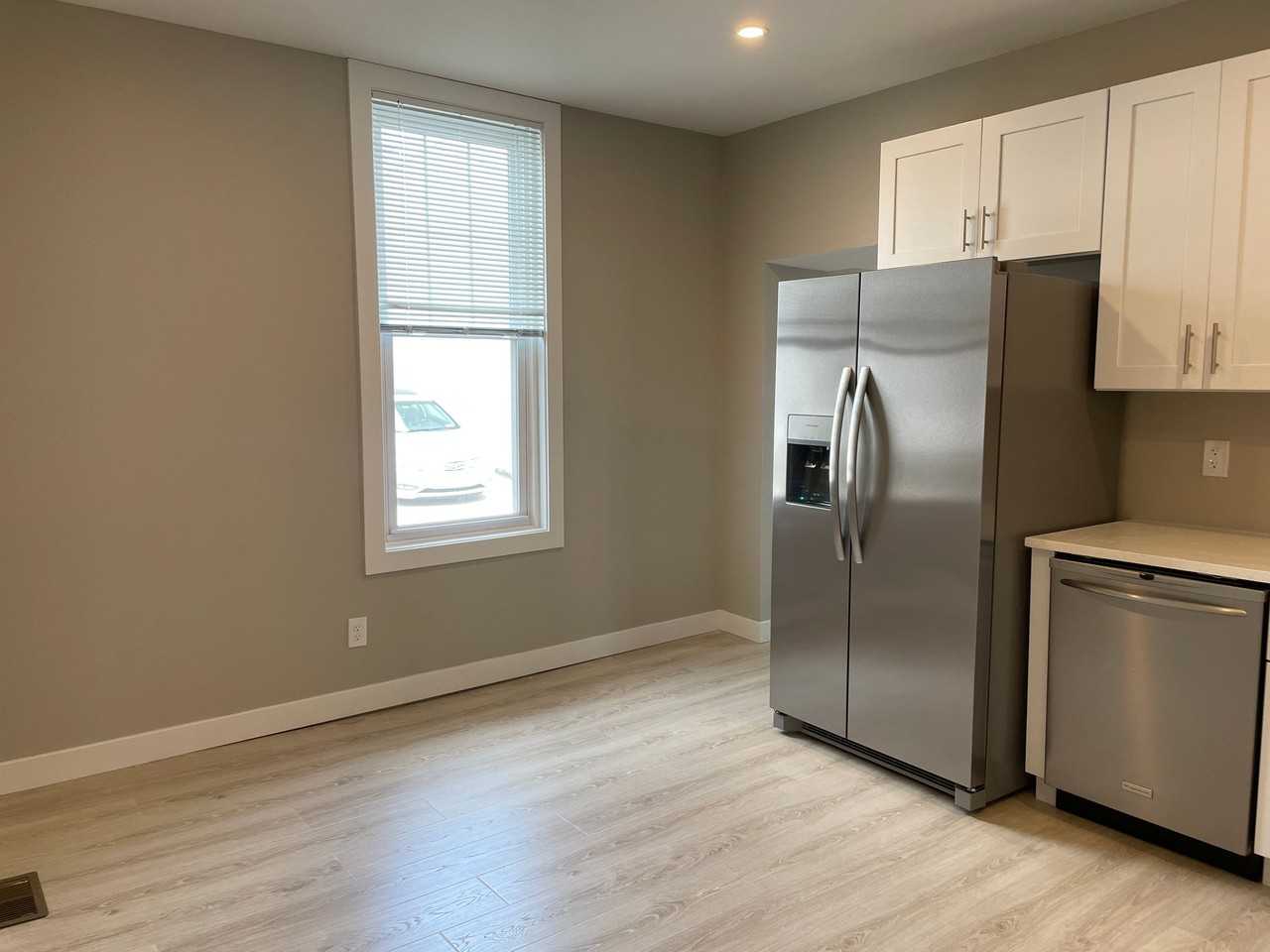 145 Dupont St #1stFL - Photo 3 of 20