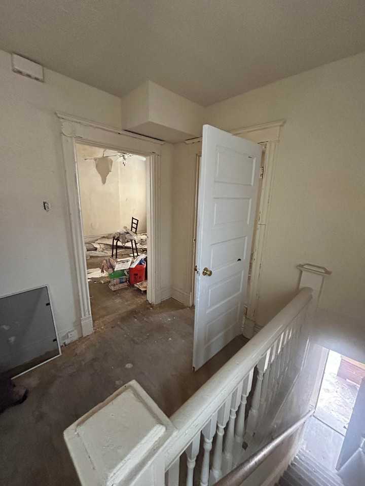 5601 Lotus Ave - Photo 5 of 20