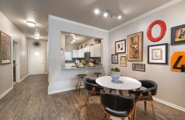 7927 Forest Ln #1007 - Photo 3 of 16