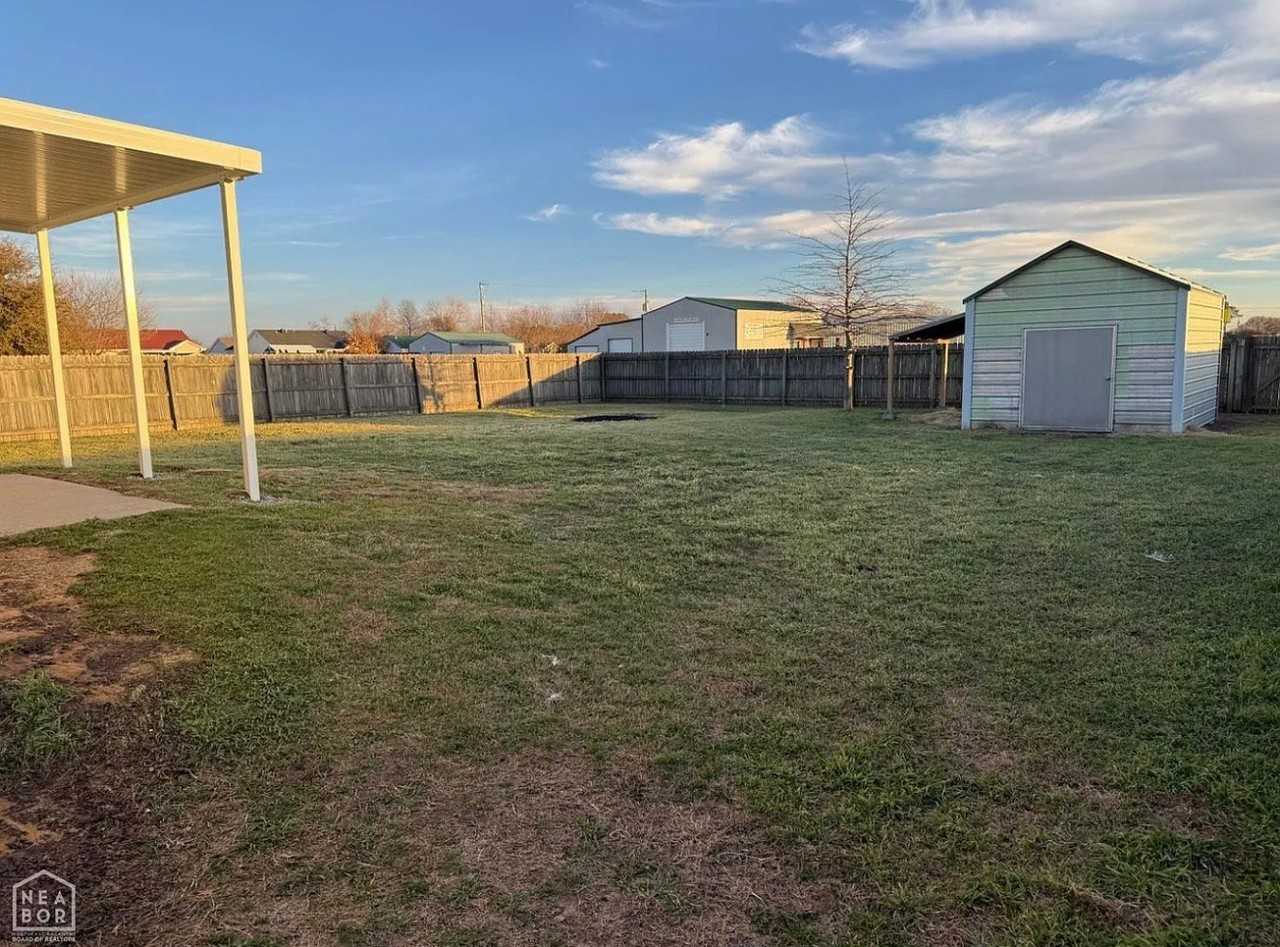 326 E Robinson St - Photo 4 of 19