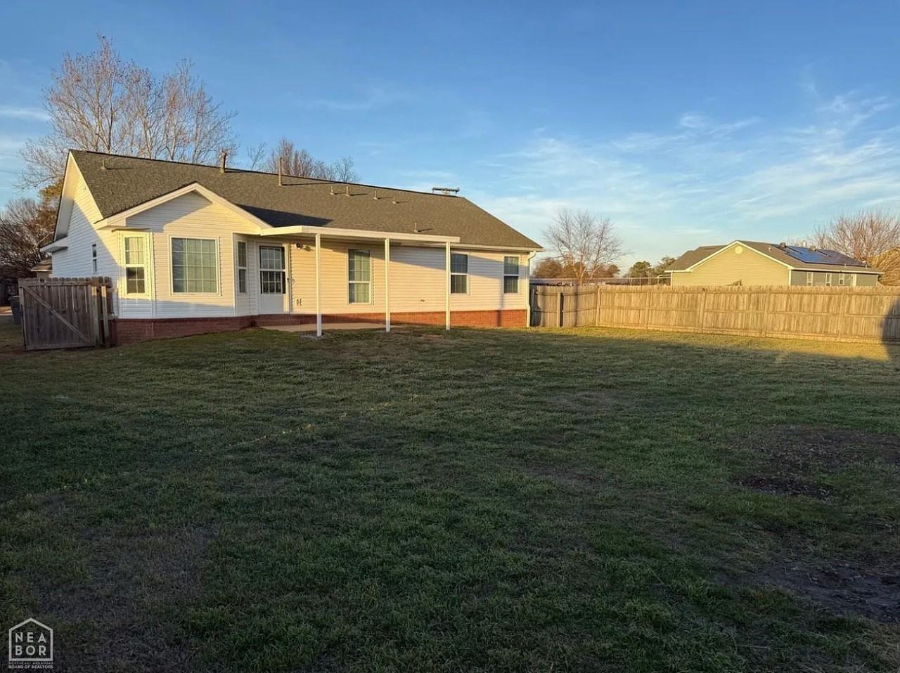 326 E Robinson St - Photo 5 of 19