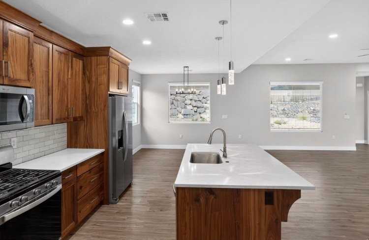 1838 Wn - Photo 7 of 20