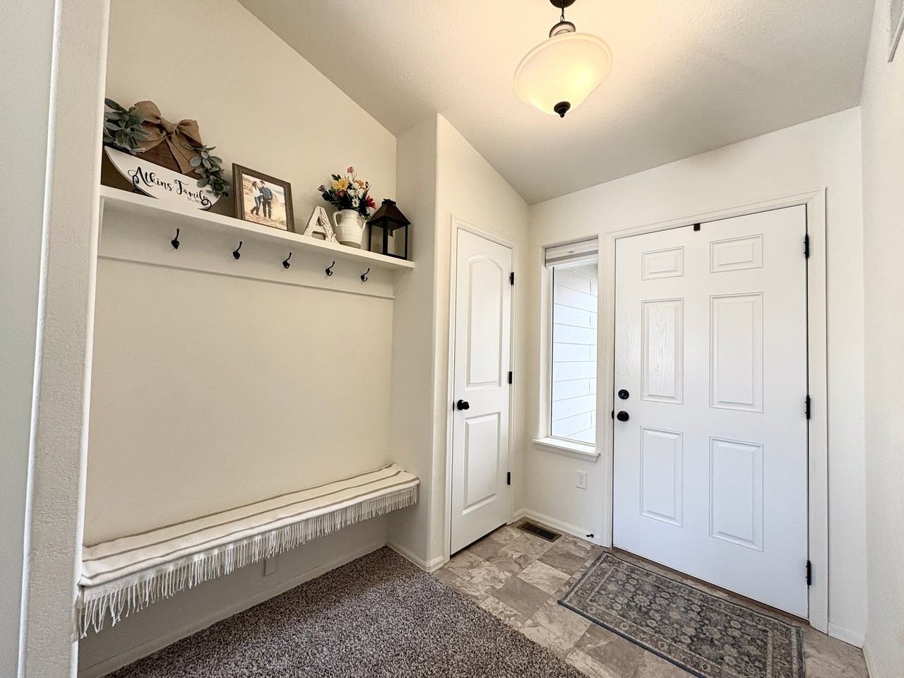 916 Greenbrook Dr - Photo 6 of 16