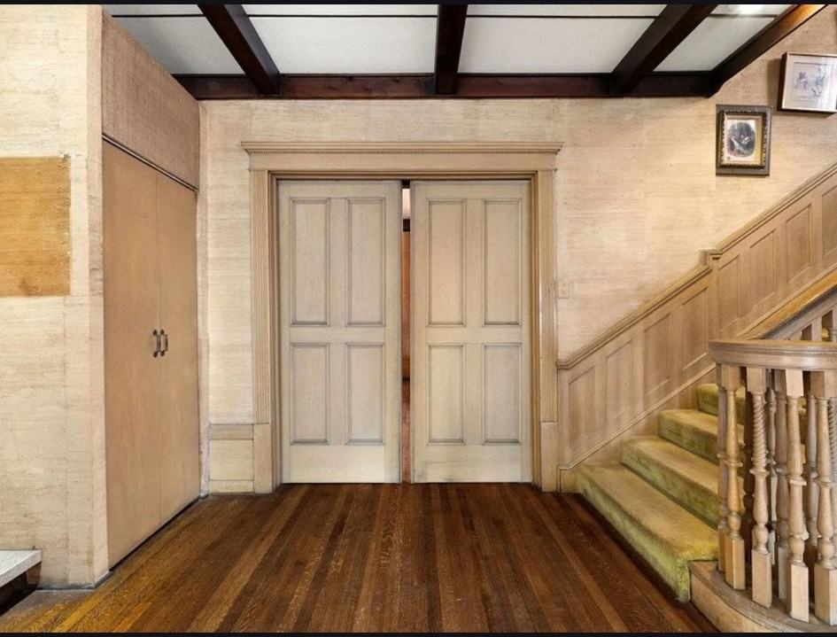 7505 Emerson St - Photo 5 of 10