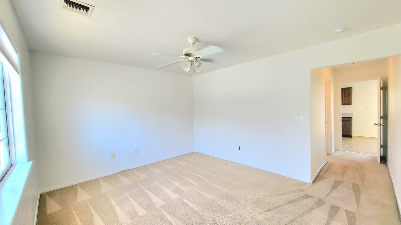 2400 E Ambush St #C - Photo 7 of 18