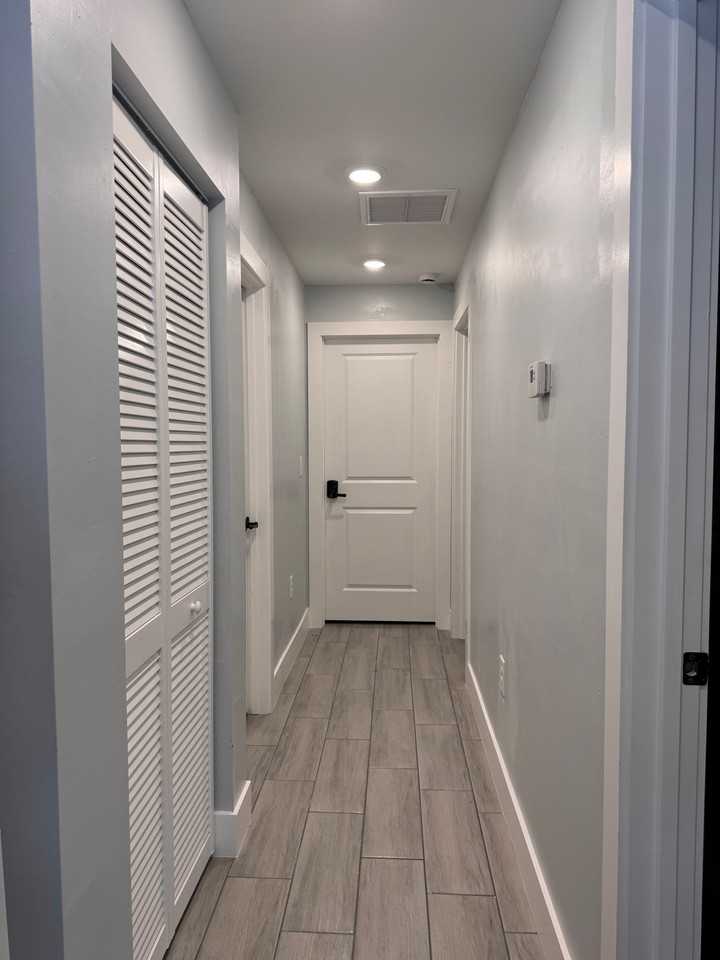 3667 Michigan Ave - Photo 5 of 12