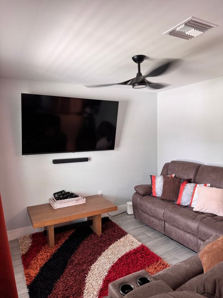 3665 Michigan Ave - Photo 2 of 13