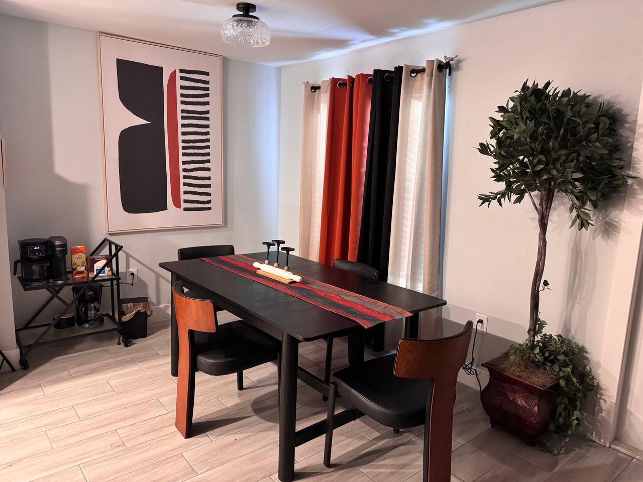 3665 Michigan Ave - Photo 4 of 13