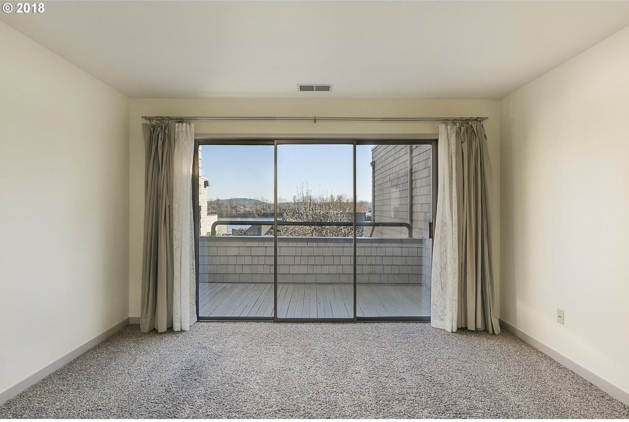 5858 S Riveridge Ln #11 - Photo 7 of 17