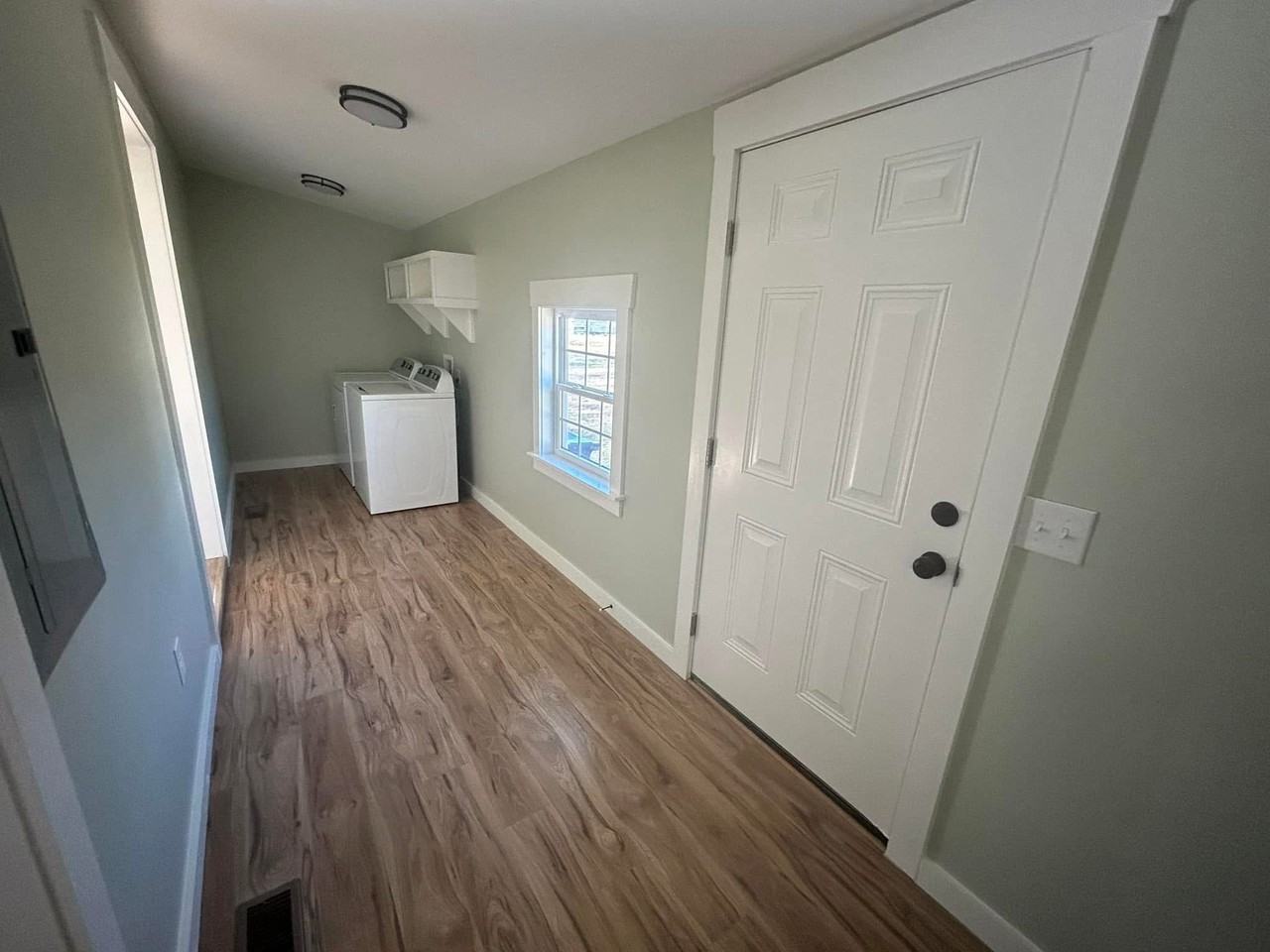 312 B St - Photo 5 of 11