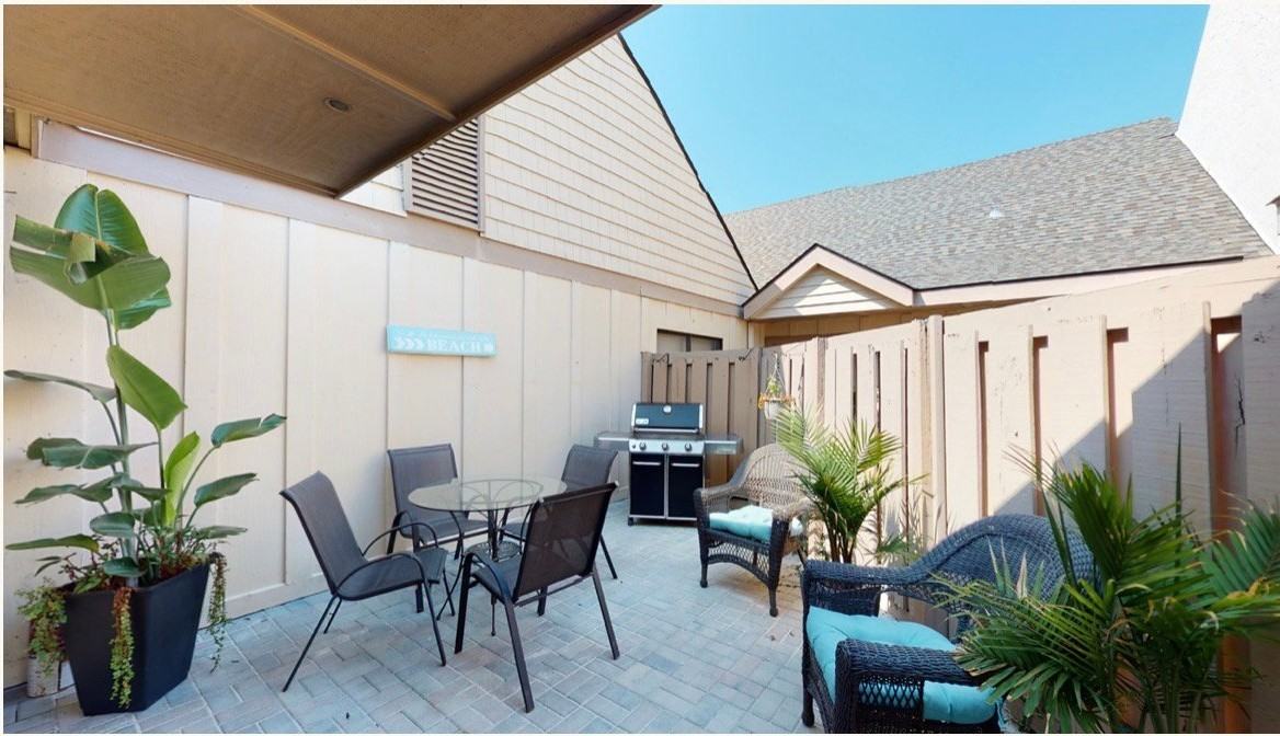 45 Queens Folly Rd Apt 786 - Photo 2 of 5