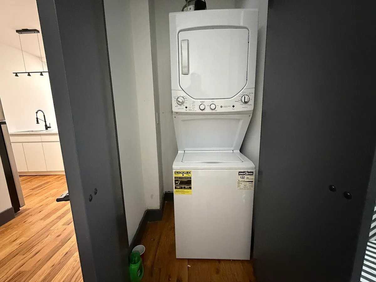 568 Communipaw Ave #104 - Photo 6 of 14