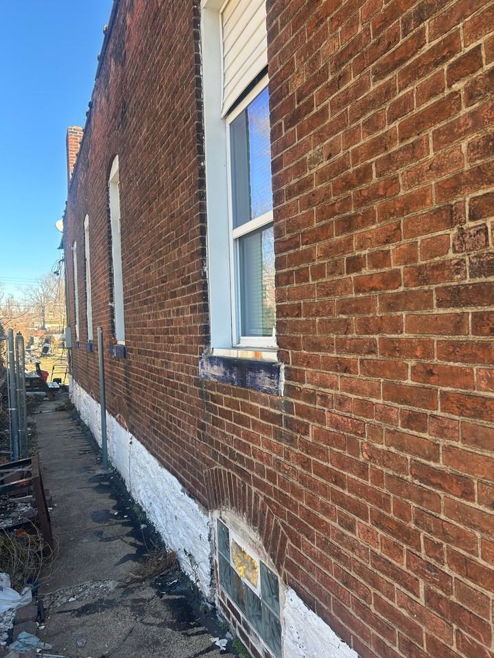 3819 Kossuth Ave - Photo 4 of 20