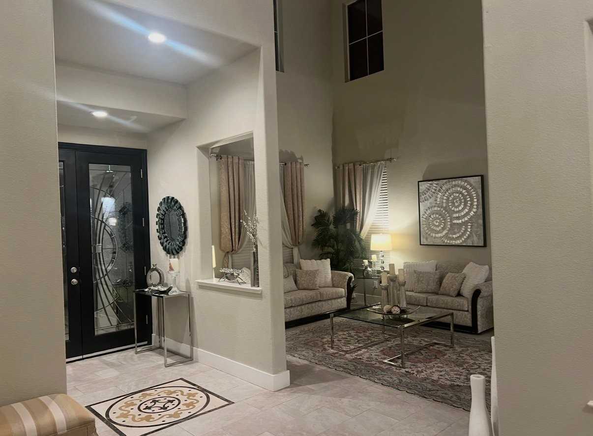 1572 Woodhaven Cir - Photo 2 of 20