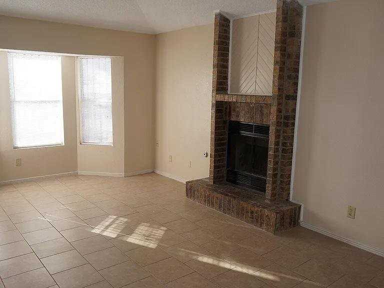 6060 Bridalveil Dr - Photo 6 of 14