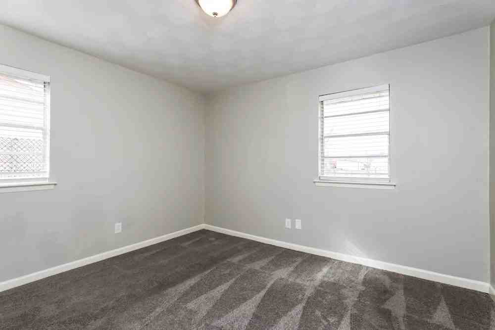 2300 Narobi Pl - Photo 7 of 9