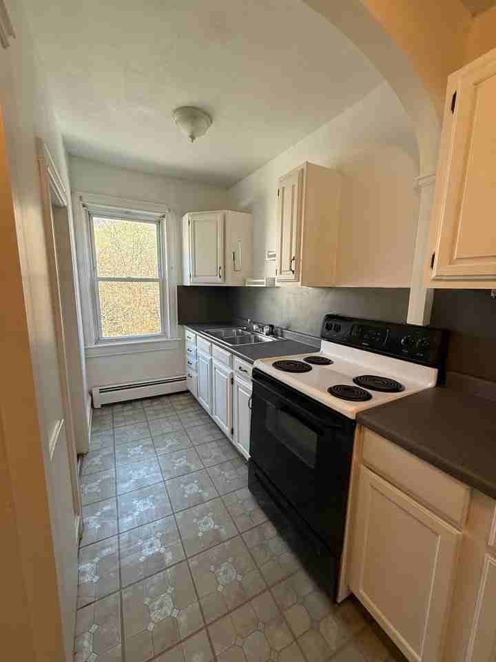 3853 N Main St #2 - Photo 3 of 11