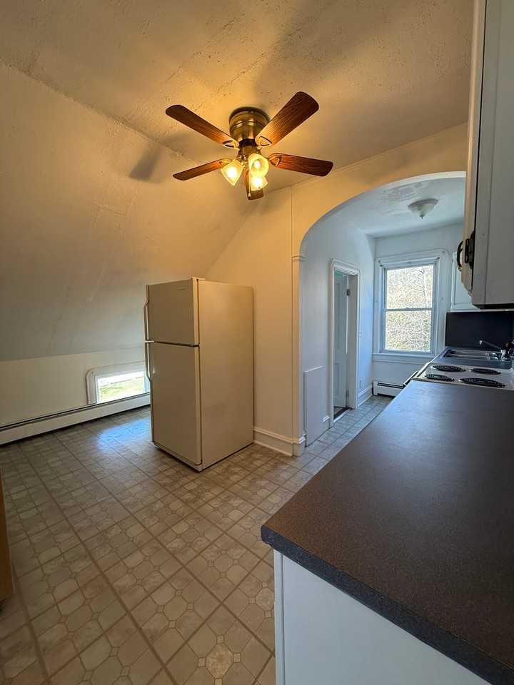 3853 N Main St #2 - Photo 4 of 11