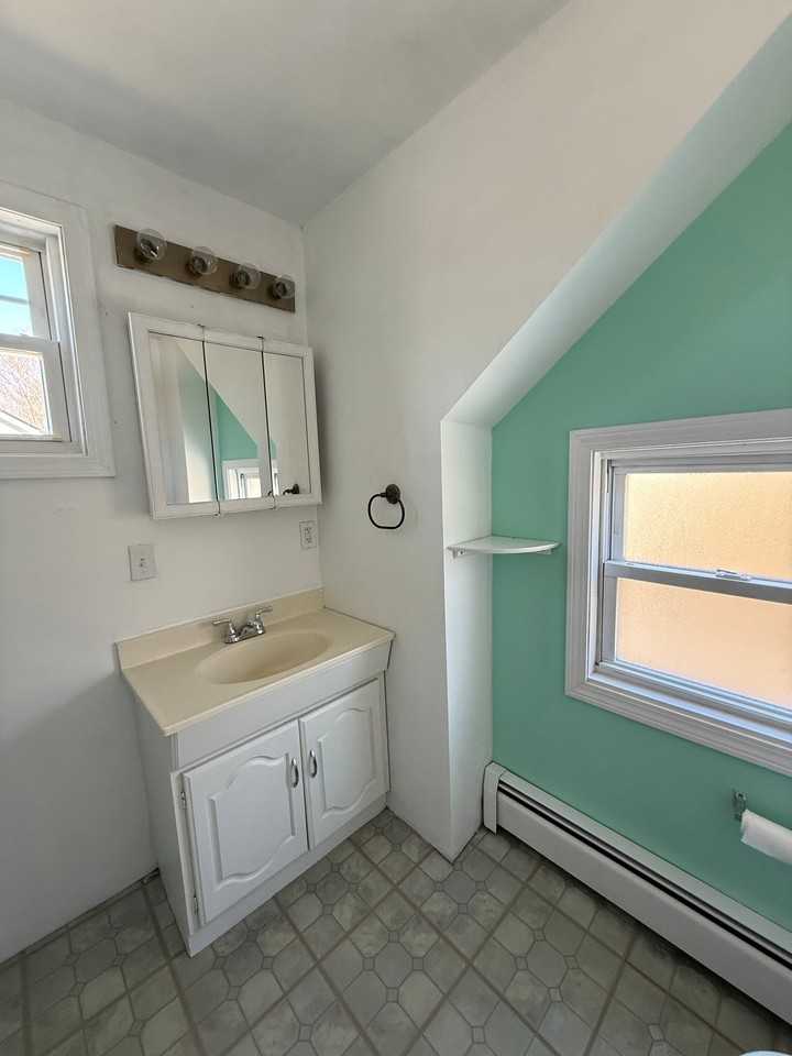 3853 N Main St #2 - Photo 6 of 11