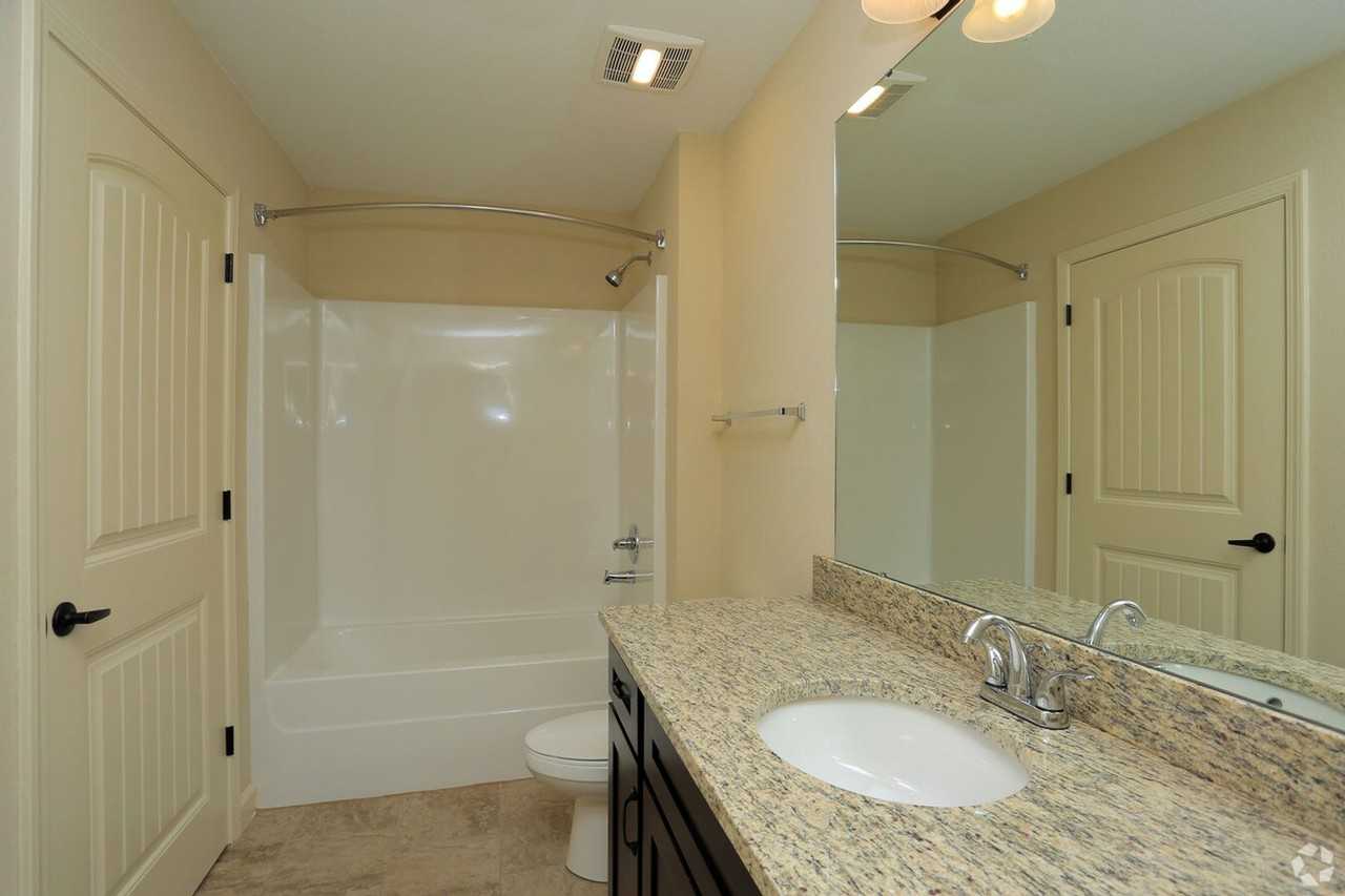 Anderson House Apartments - Photo 3 of 26