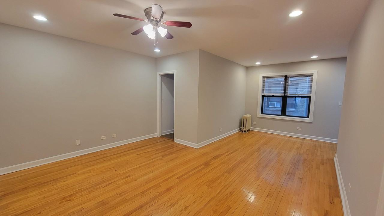 1901 W Wilson Ave #A