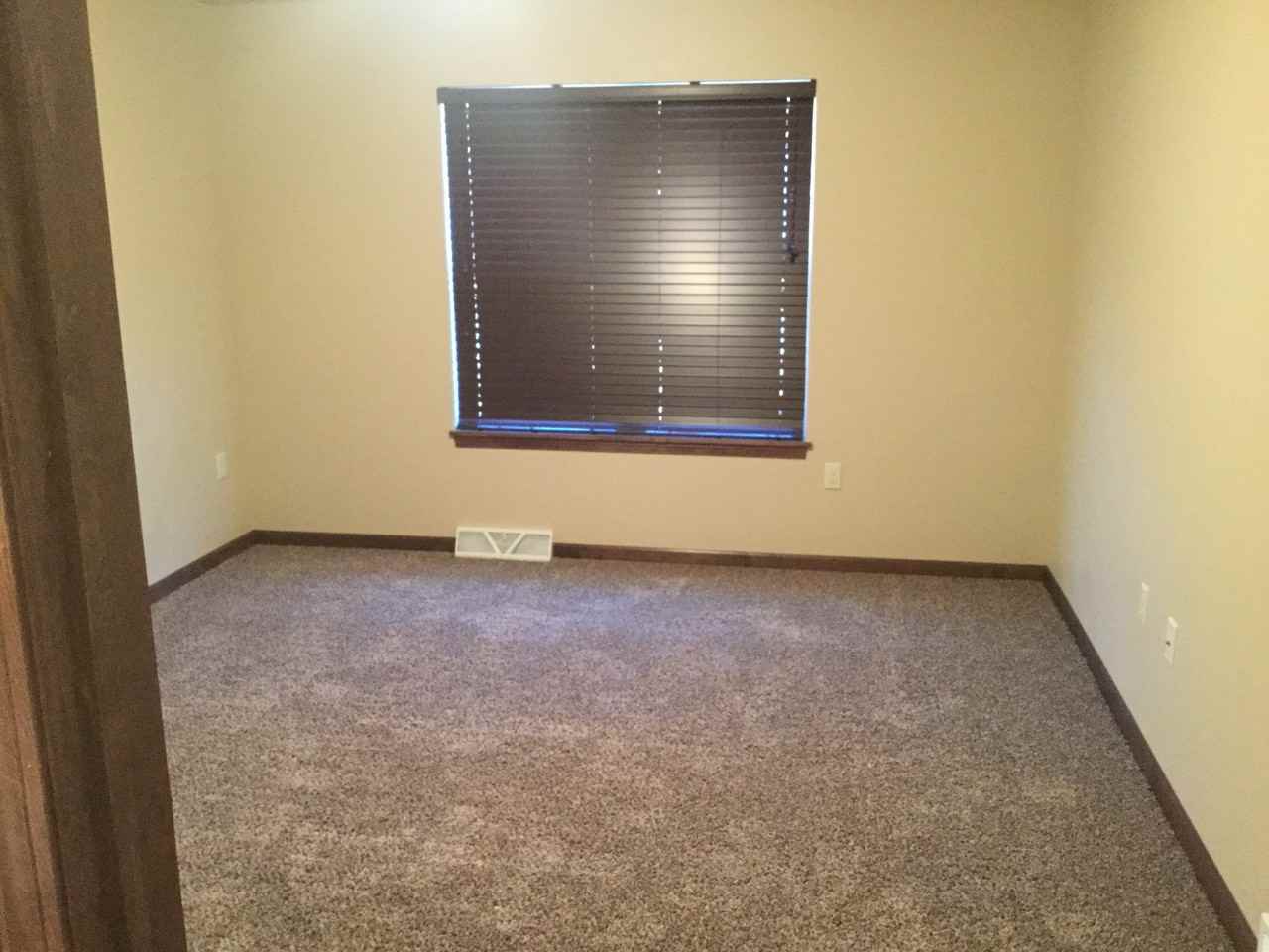 14881490 Arctic Ct #1488 - Photo 4 of 8