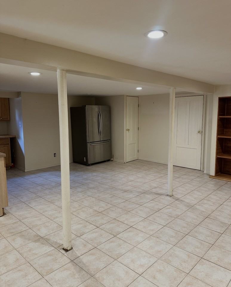 15th Ave #NA - Photo 3 of 7