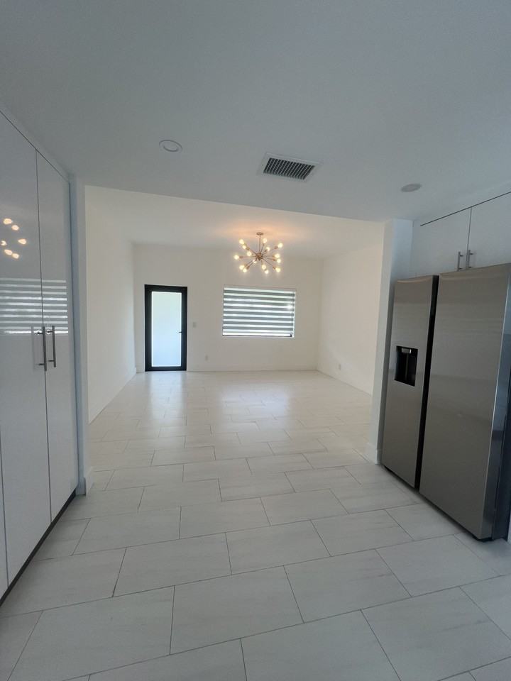 14040 Ne 16th Ct #NA - Photo 2 of 16